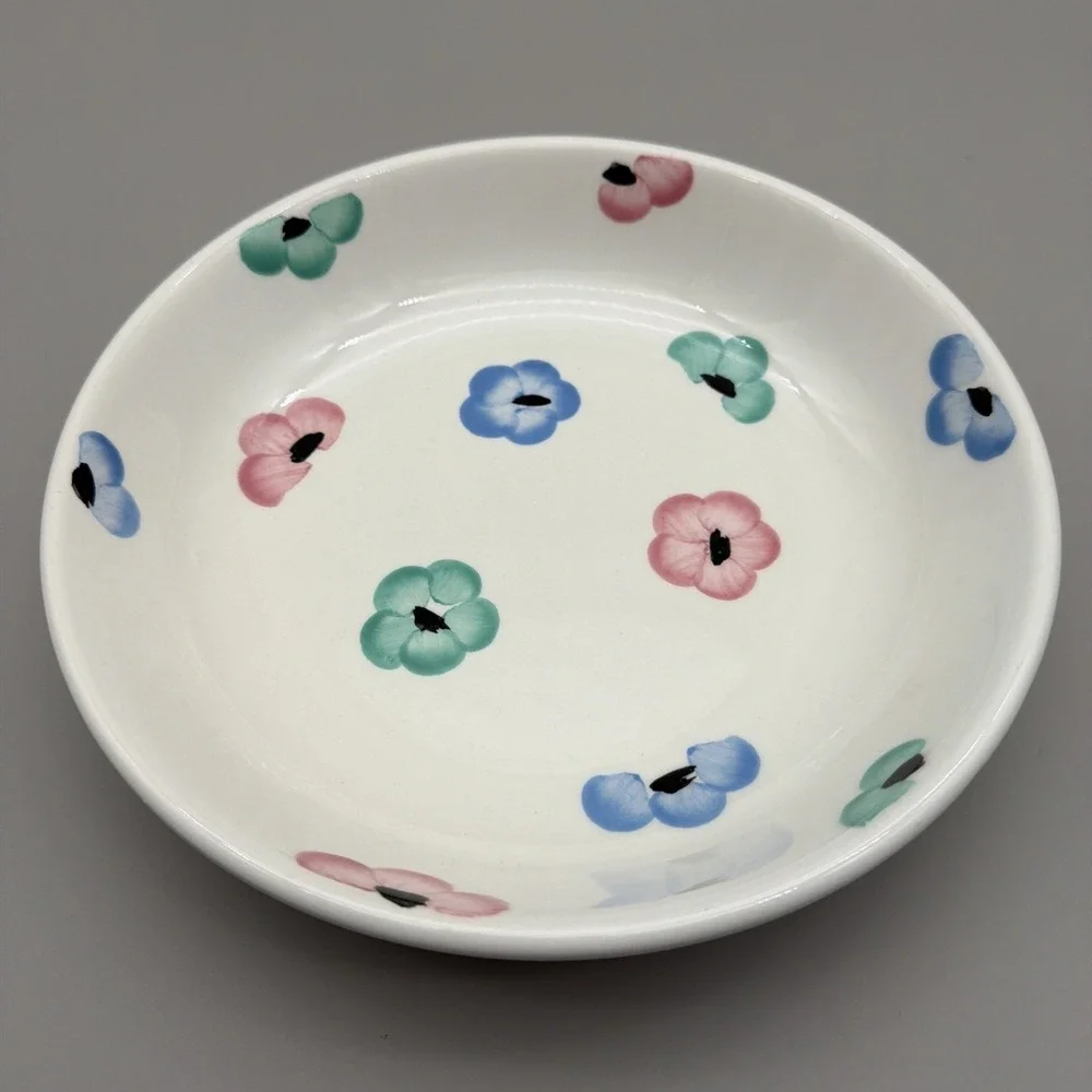 Pier 1 Italy PER72 Blue Pink Green Flowers Floral Ceramic 8 1/2